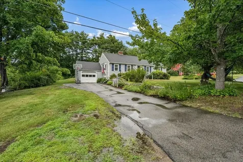23 Woodwells Garrison Road Hopkinton NH 03229