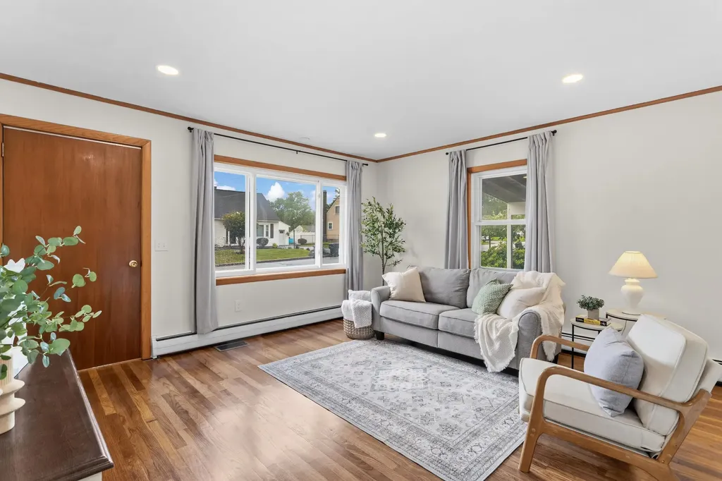 29 Devco Drive Manchester NH 03103