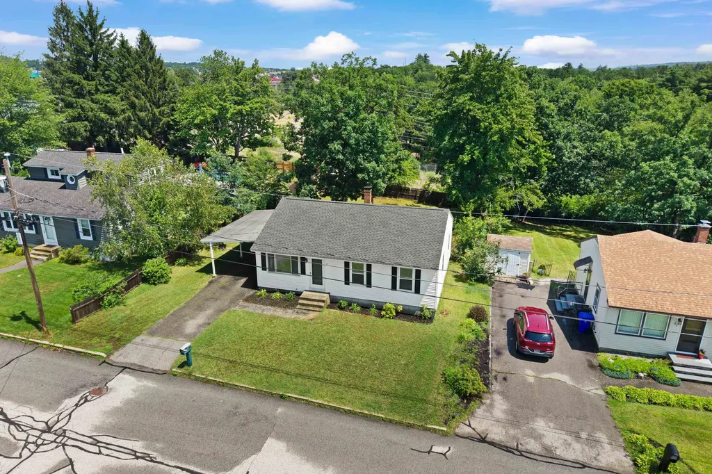 29 Devco Drive Manchester NH 03103