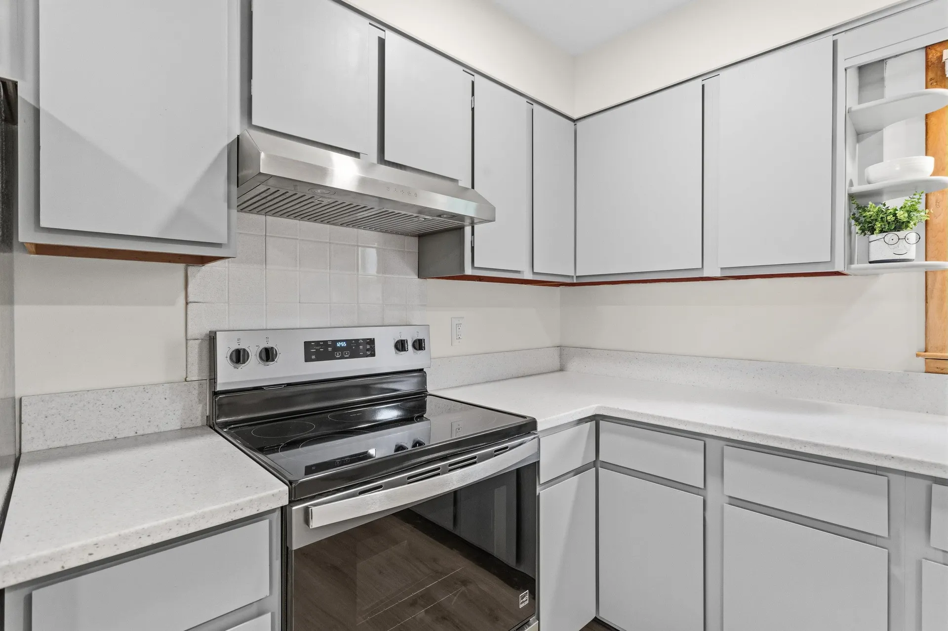 29 Devco Drive Manchester NH 03103