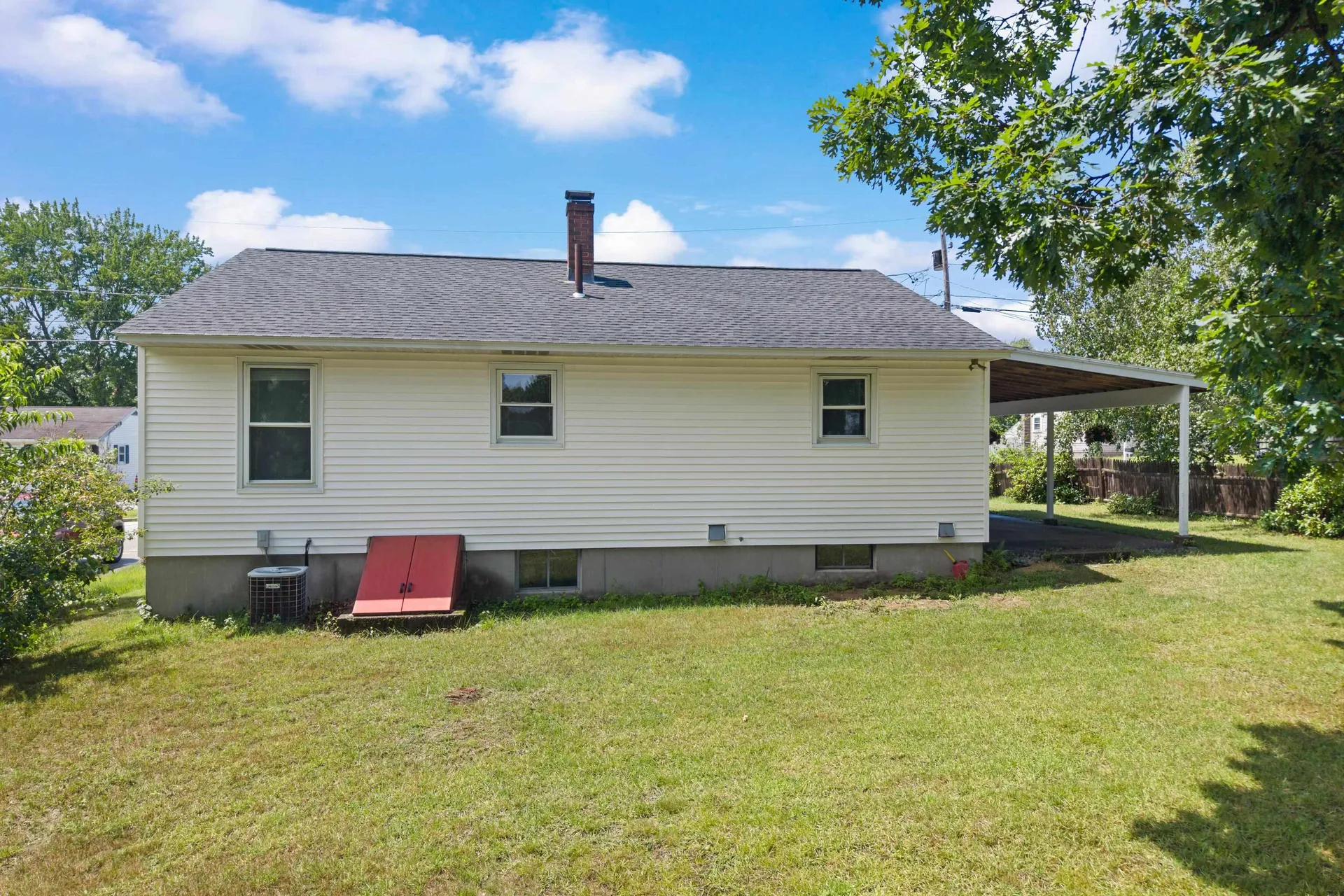 29 Devco Drive Manchester NH 03103