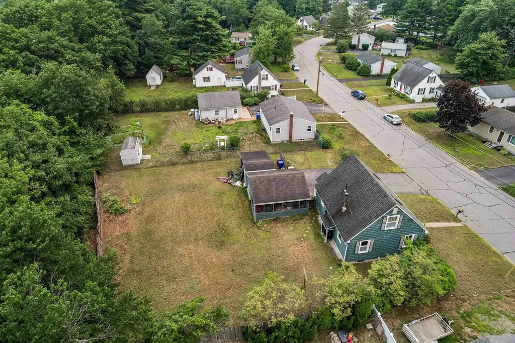 415 Greeley Street Manchester NH 03102