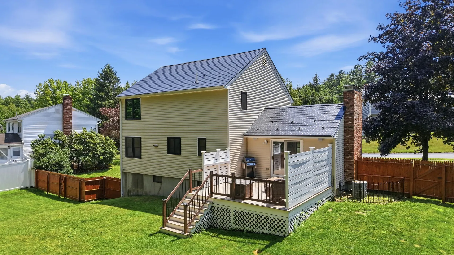 3 Sunshine Court Nashua NH 03063