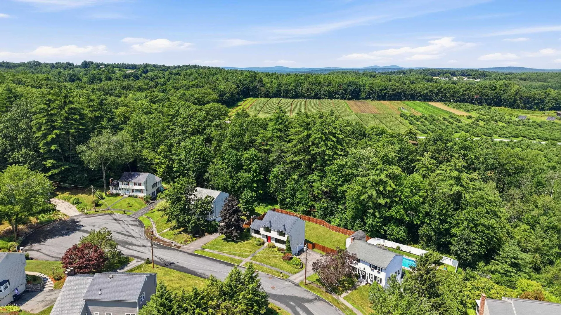 3 Sunshine Court Nashua NH 03063