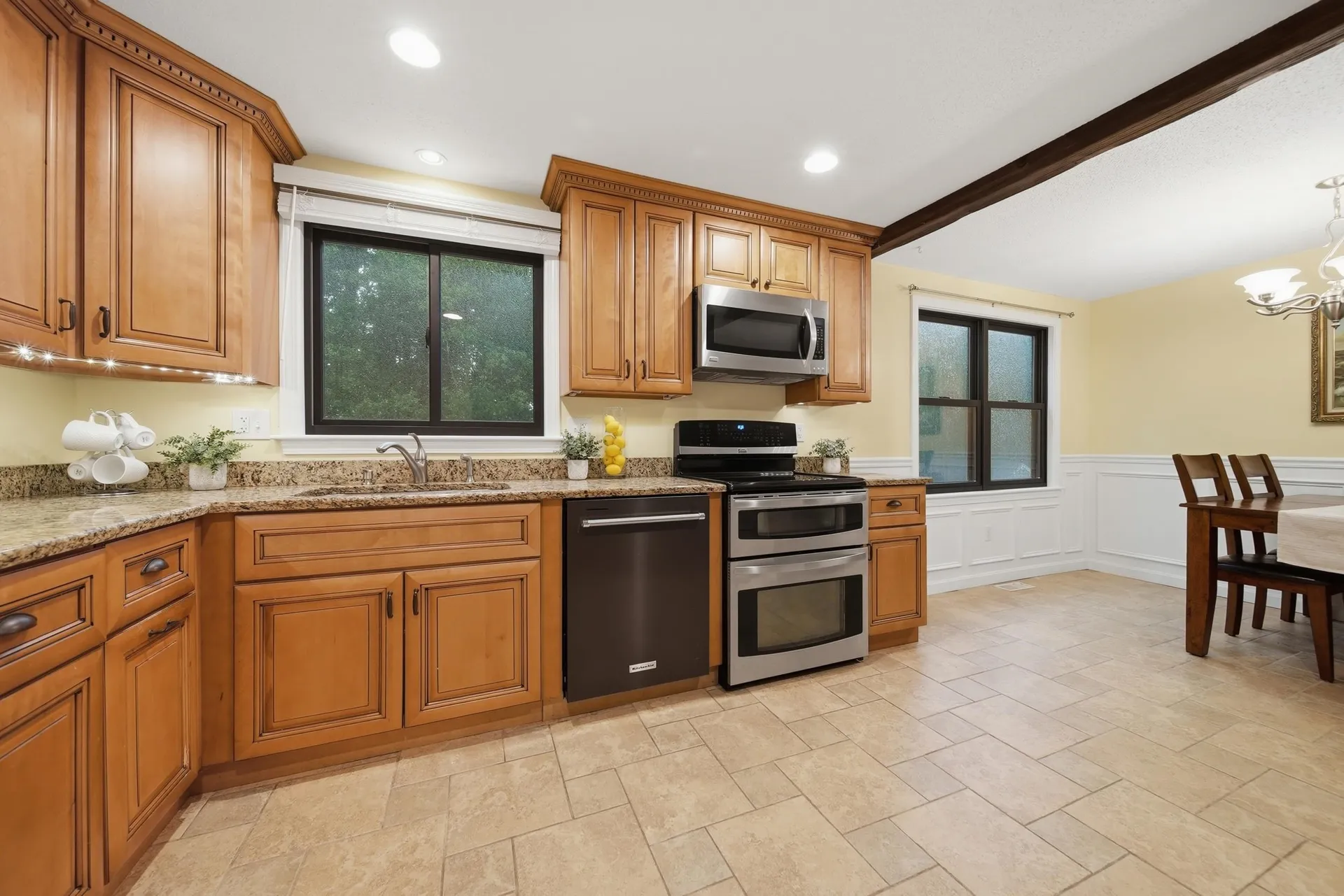 3 Sunshine Court Nashua NH 03063