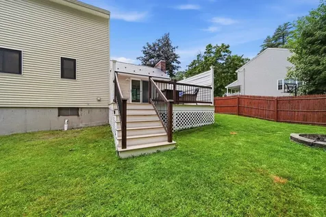 3 Sunshine Court Nashua NH 03063