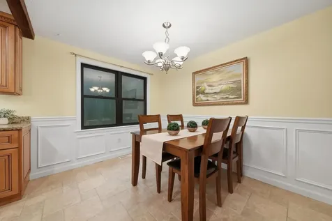 3 Sunshine Court Nashua NH 03063