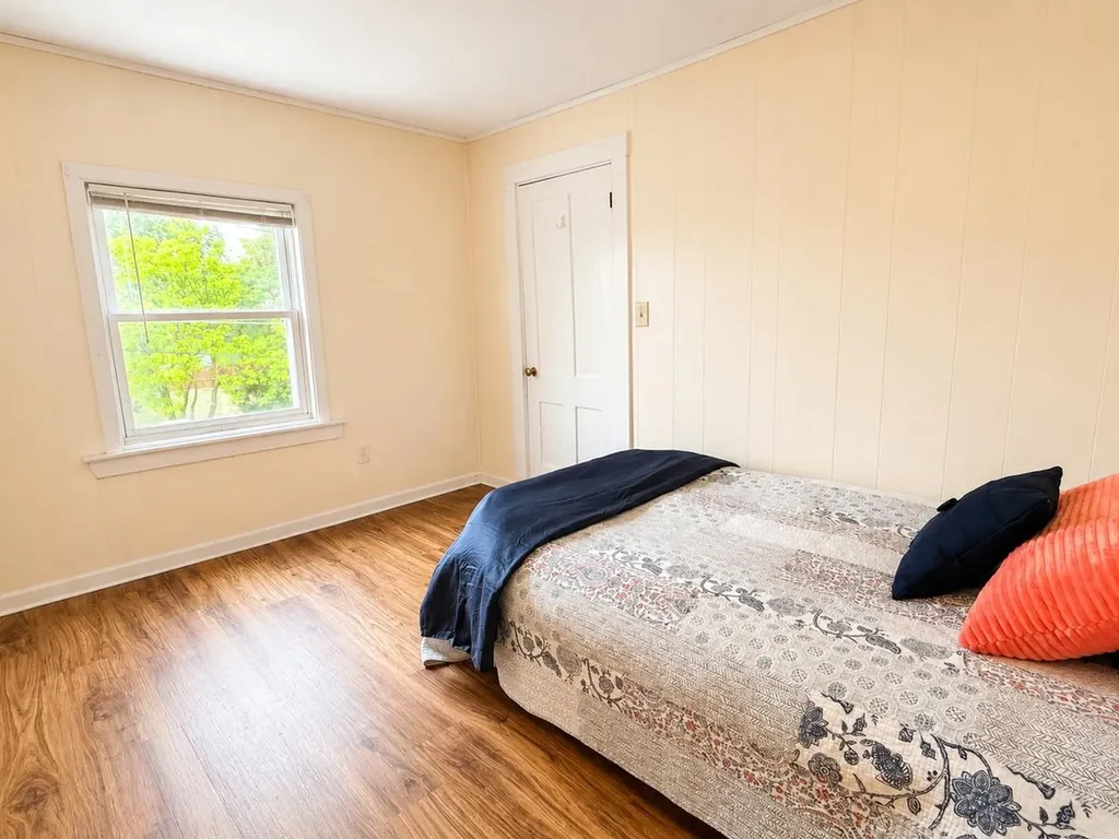 11 Alfred Street Burlington VT 05401