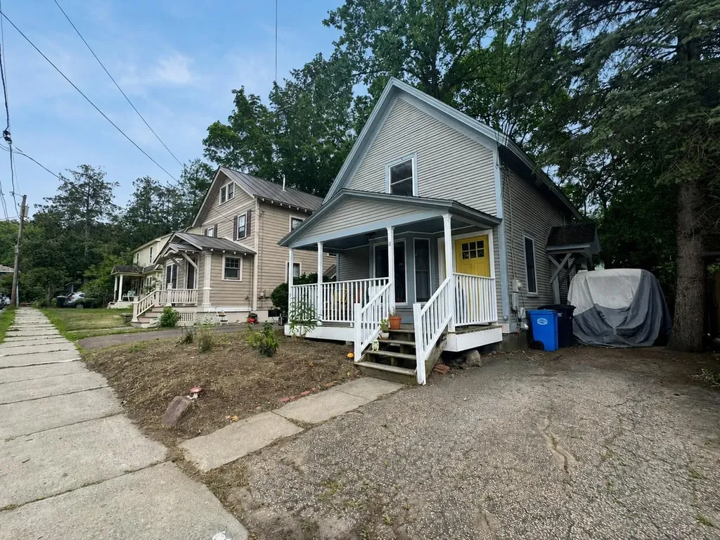11 Alfred Street Burlington VT 05401