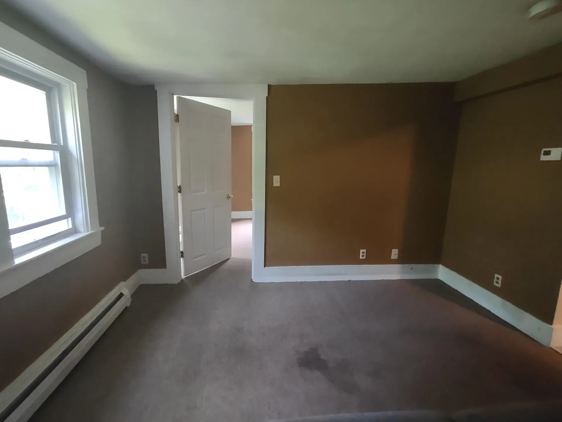 9 Merchant Street Walpole NH 03609