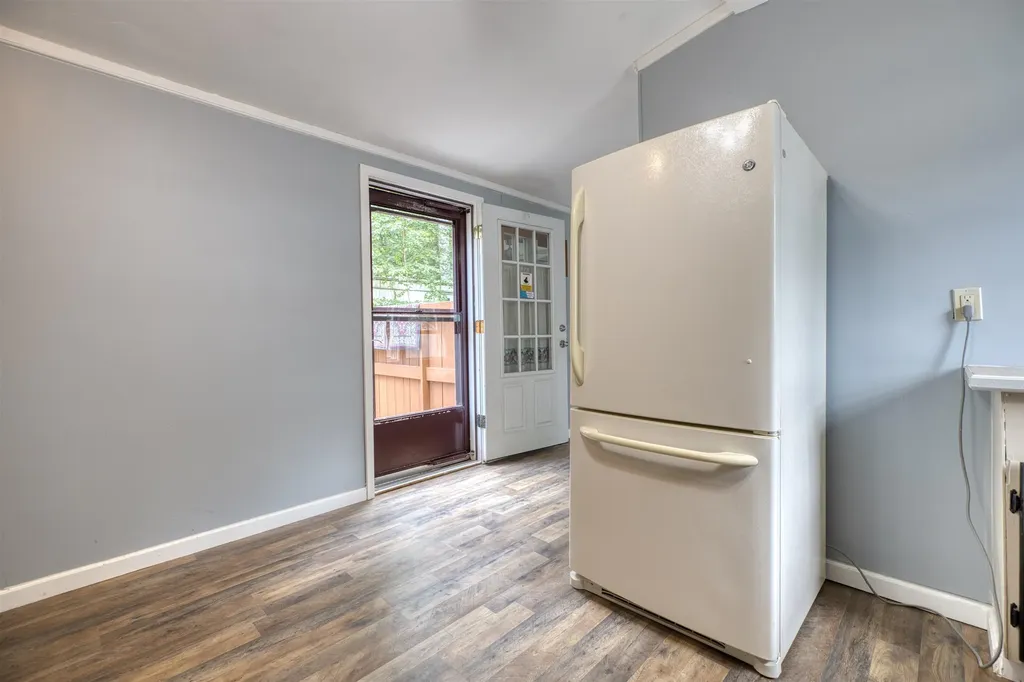 32 Circle Road Ossipee NH 03814-6846