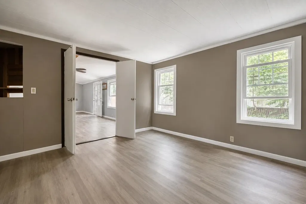 32 Circle Road Ossipee NH 03814-6846