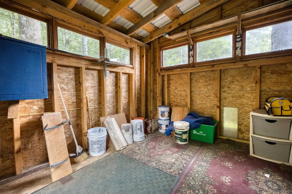 32 Circle Road Ossipee NH 03814-6846