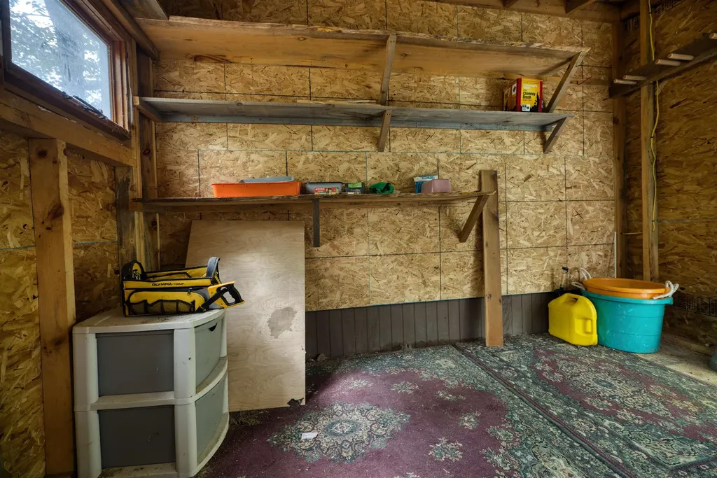 32 Circle Road Ossipee NH 03814-6846