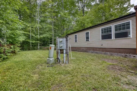 32 Circle Road Ossipee NH 03814-6846
