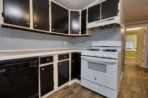 32 Circle Road Ossipee NH 03814-6846
