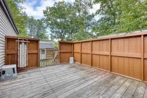 32 Circle Road Ossipee NH 03814-6846