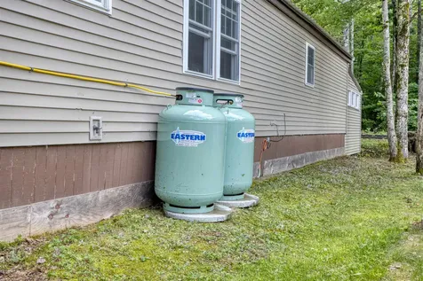 32 Circle Road Ossipee NH 03814-6846