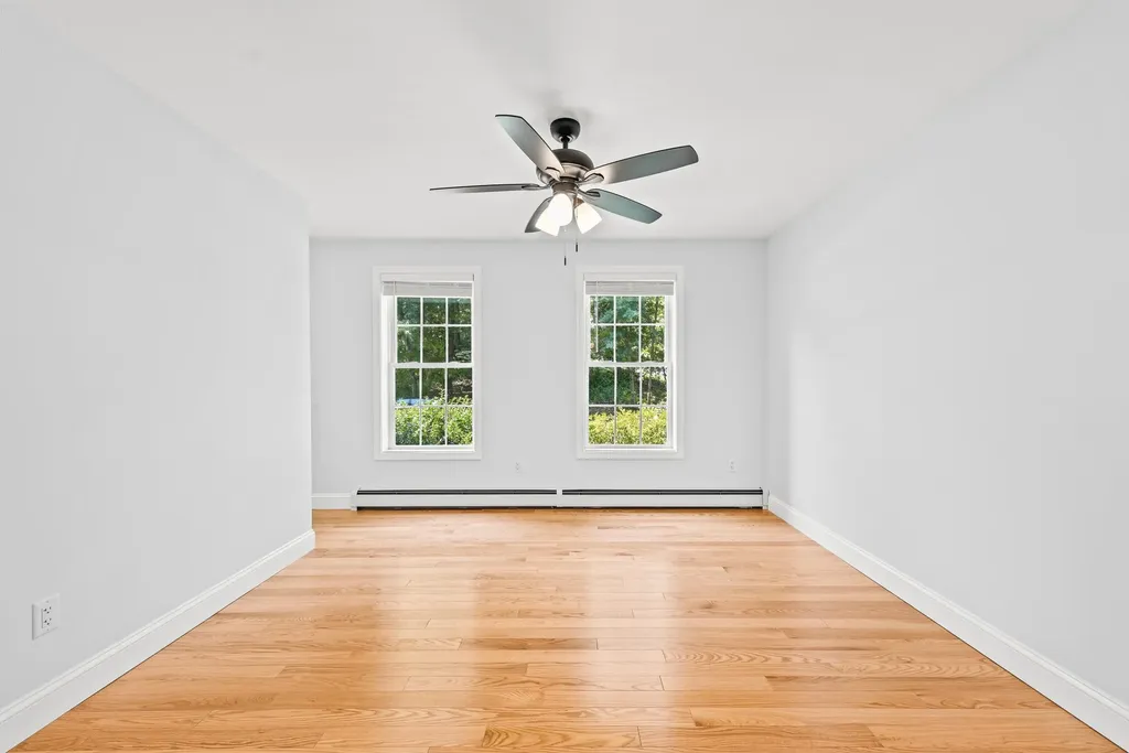 14 Davis Road Merrimack NH 03054