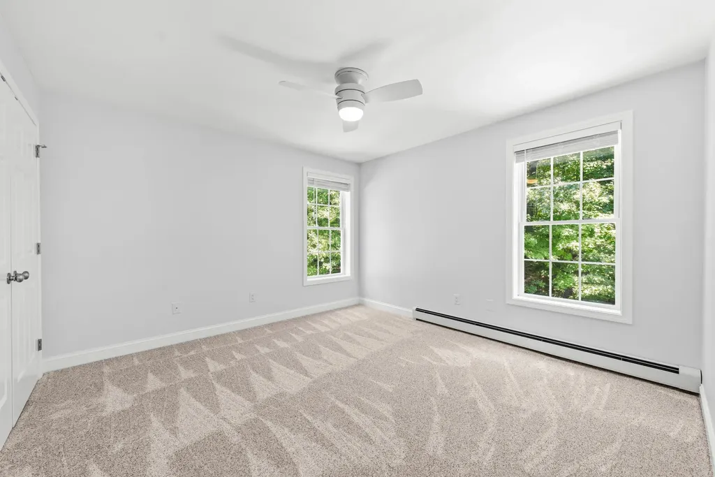 14 Davis Road Merrimack NH 03054