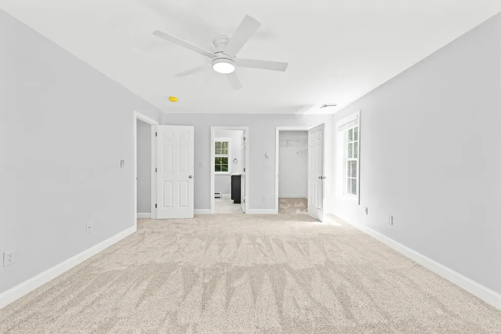 14 Davis Road Merrimack NH 03054