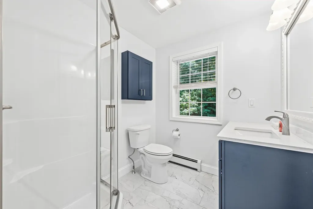 14 Davis Road Merrimack NH 03054