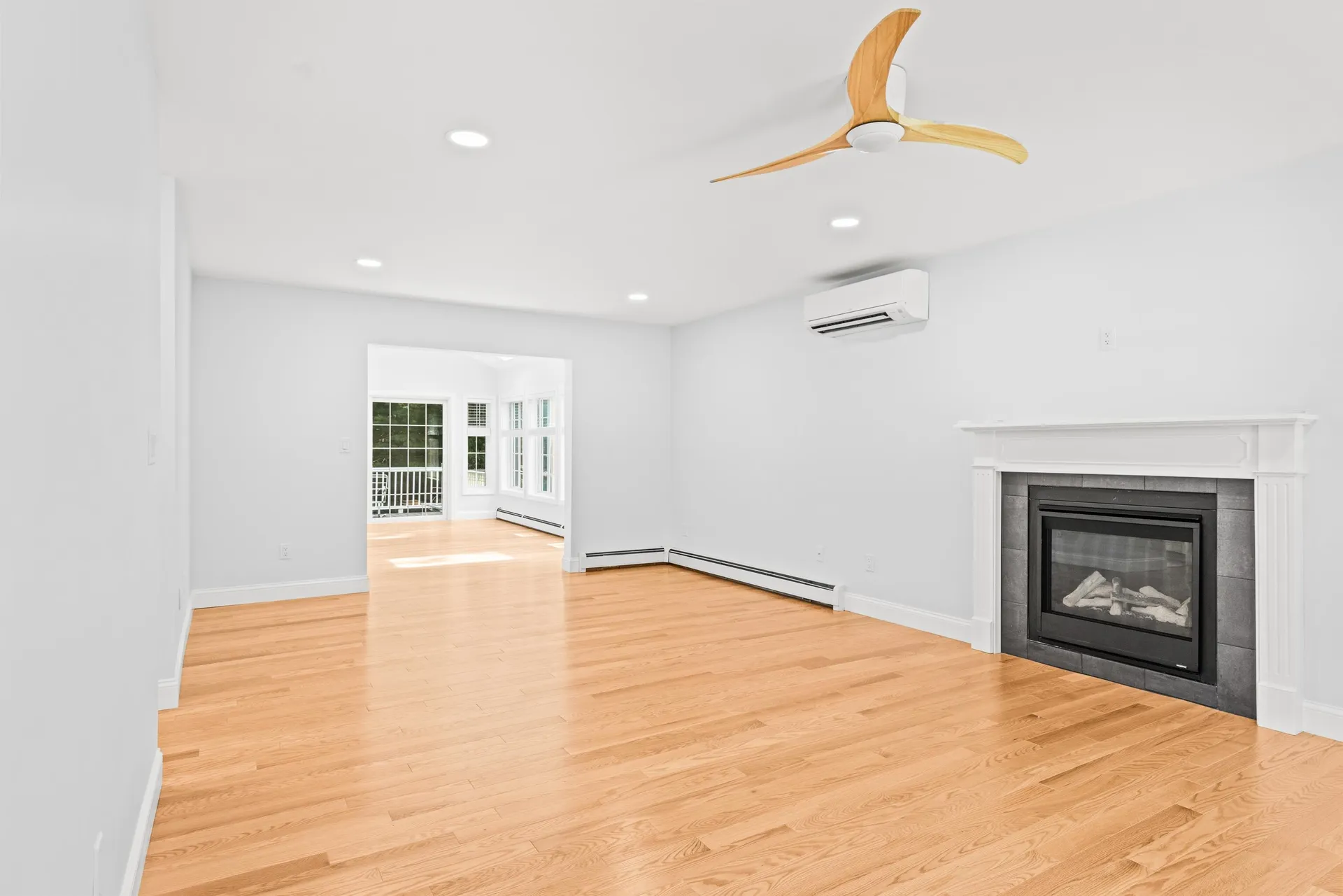 14 Davis Road Merrimack NH 03054