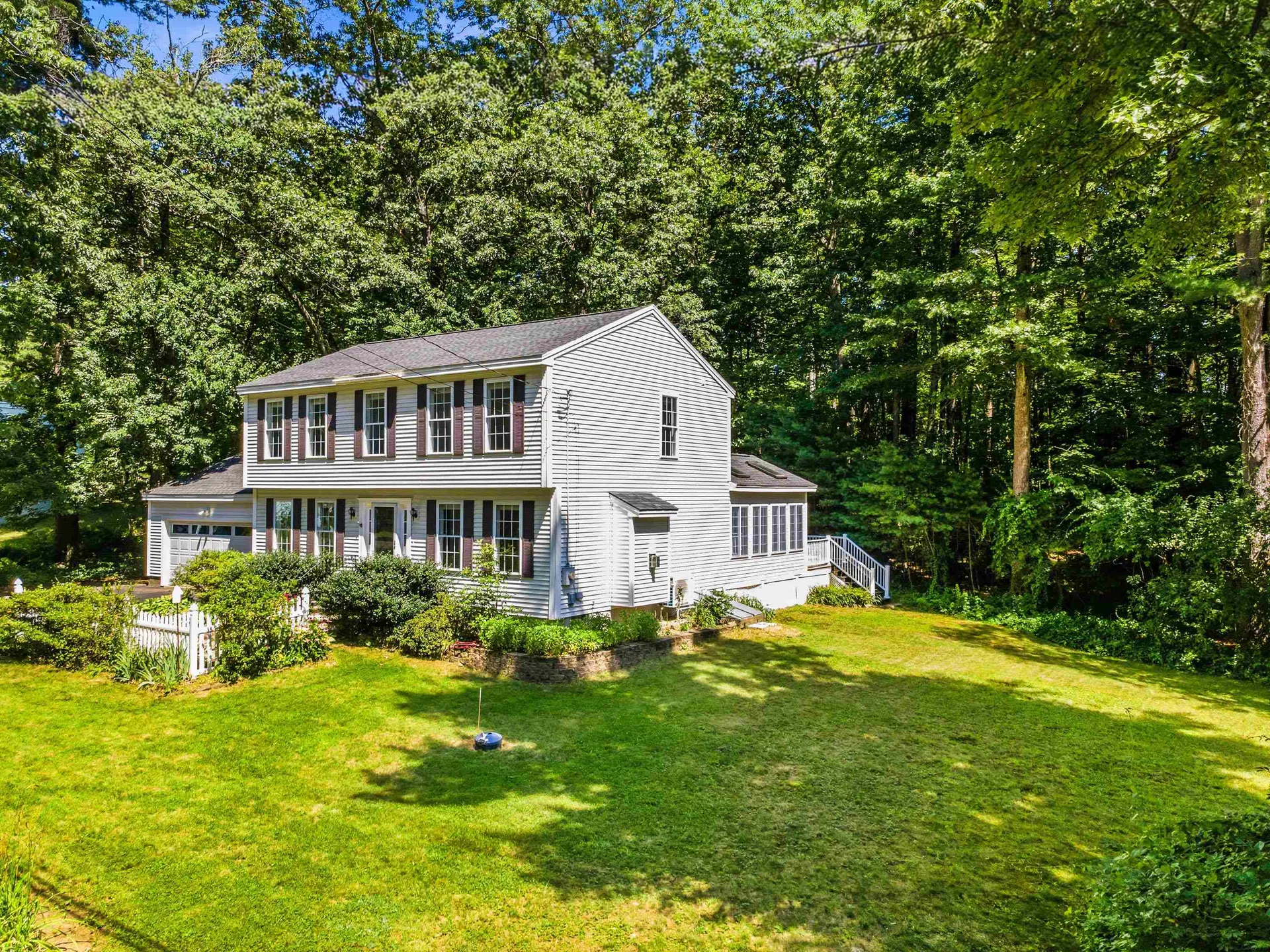 14 Davis Road Merrimack NH 03054