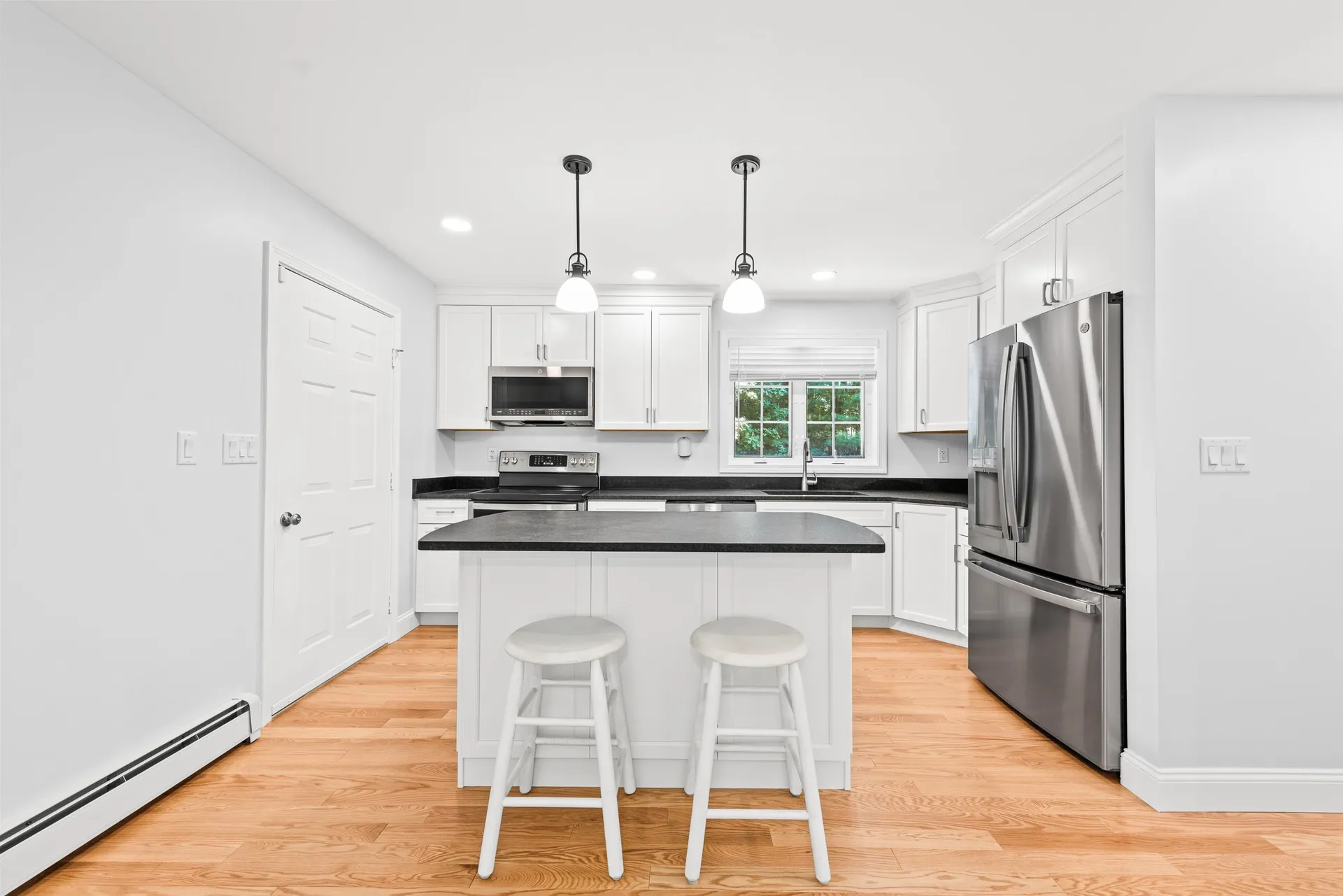 14 Davis Road Merrimack NH 03054