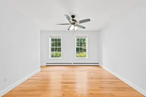 14 Davis Road Merrimack NH 03054
