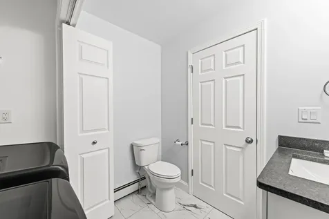 14 Davis Road Merrimack NH 03054