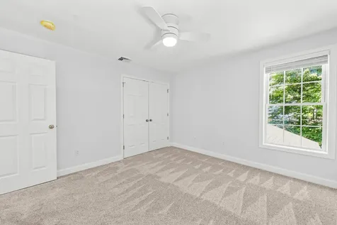 14 Davis Road Merrimack NH 03054