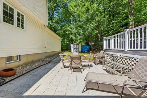 14 Davis Road Merrimack NH 03054
