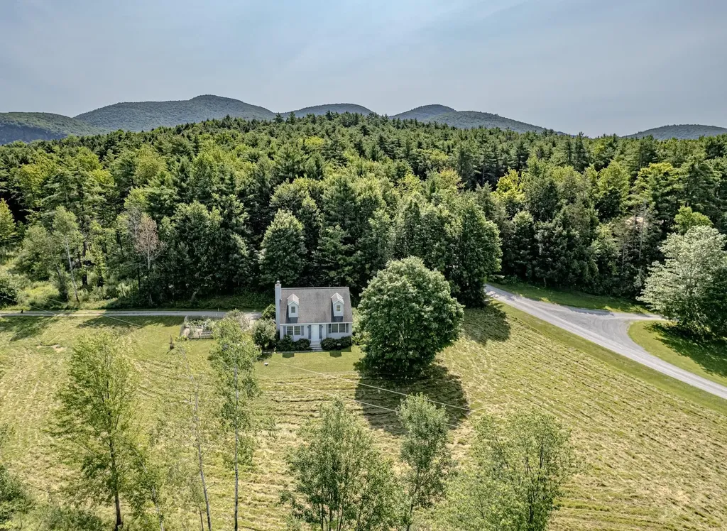 463 Blossom Hill Pawlet VT 05761
