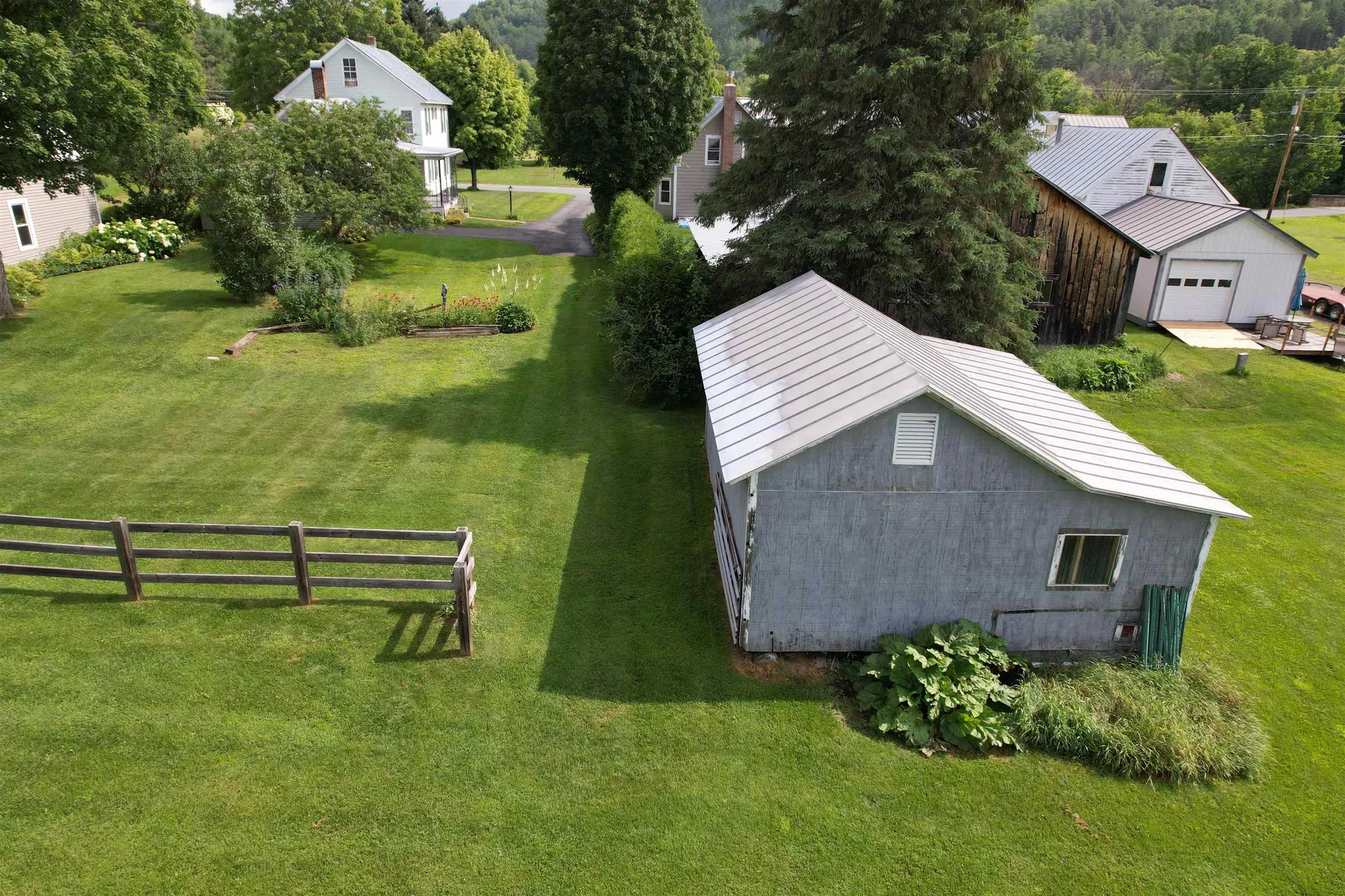 15 Maple Avenue Chelsea VT 05038