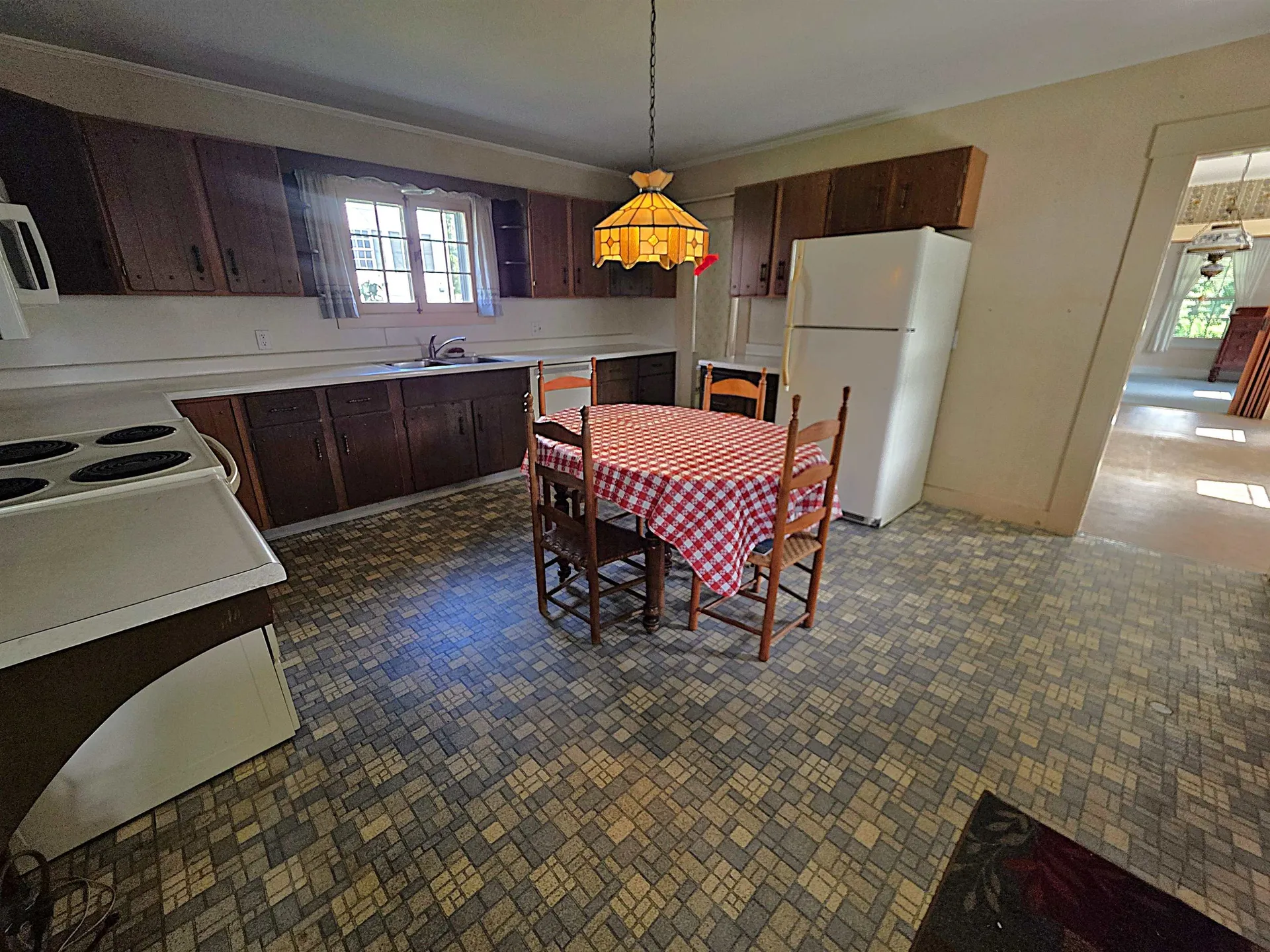 15 Maple Avenue Chelsea VT 05038