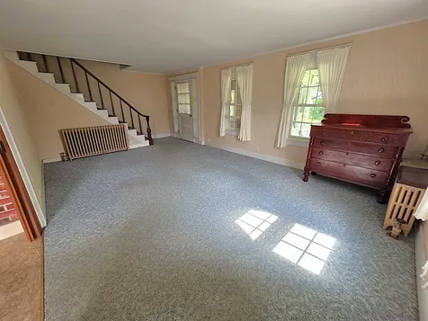 15 Maple Avenue Chelsea VT 05038
