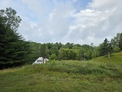 16 Brookside Lane Lyndon VT 05851