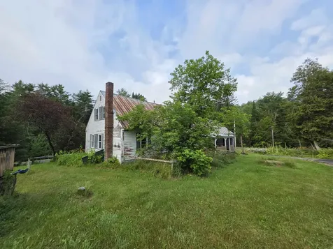 16 Brookside Lane Lyndon VT 05851