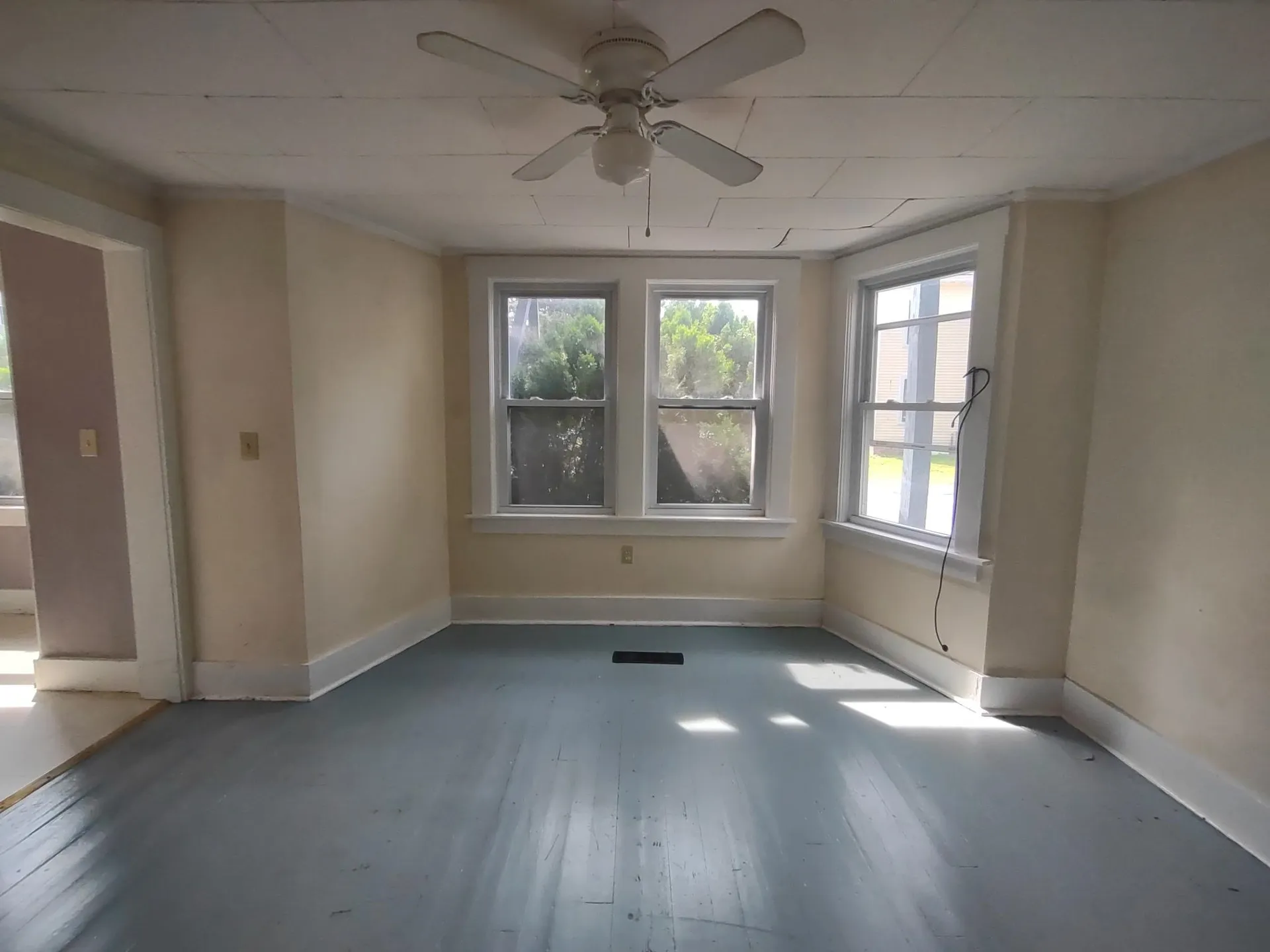 9 Merchant Street Walpole NH 03609