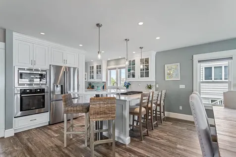 4 Nor'east Lane Hampton NH 03842