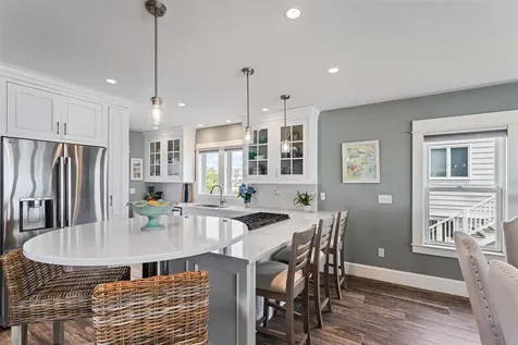 4 Nor'east Lane Hampton NH 03842
