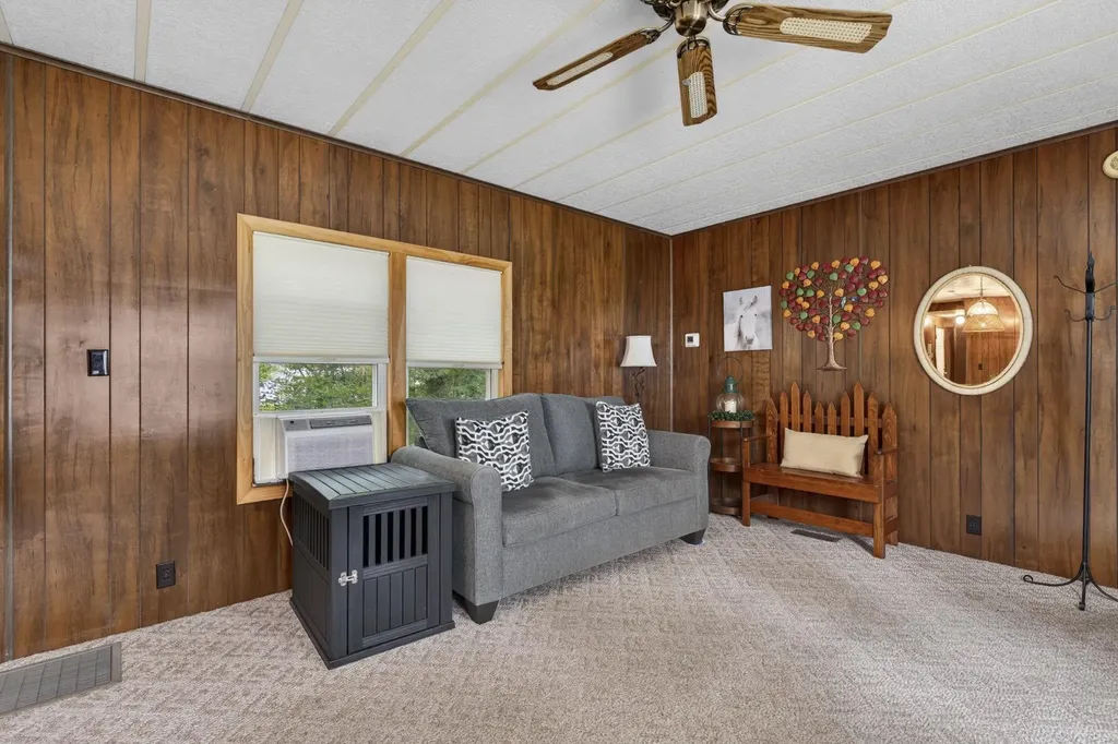 19 Village Drive Raymond NH 03077