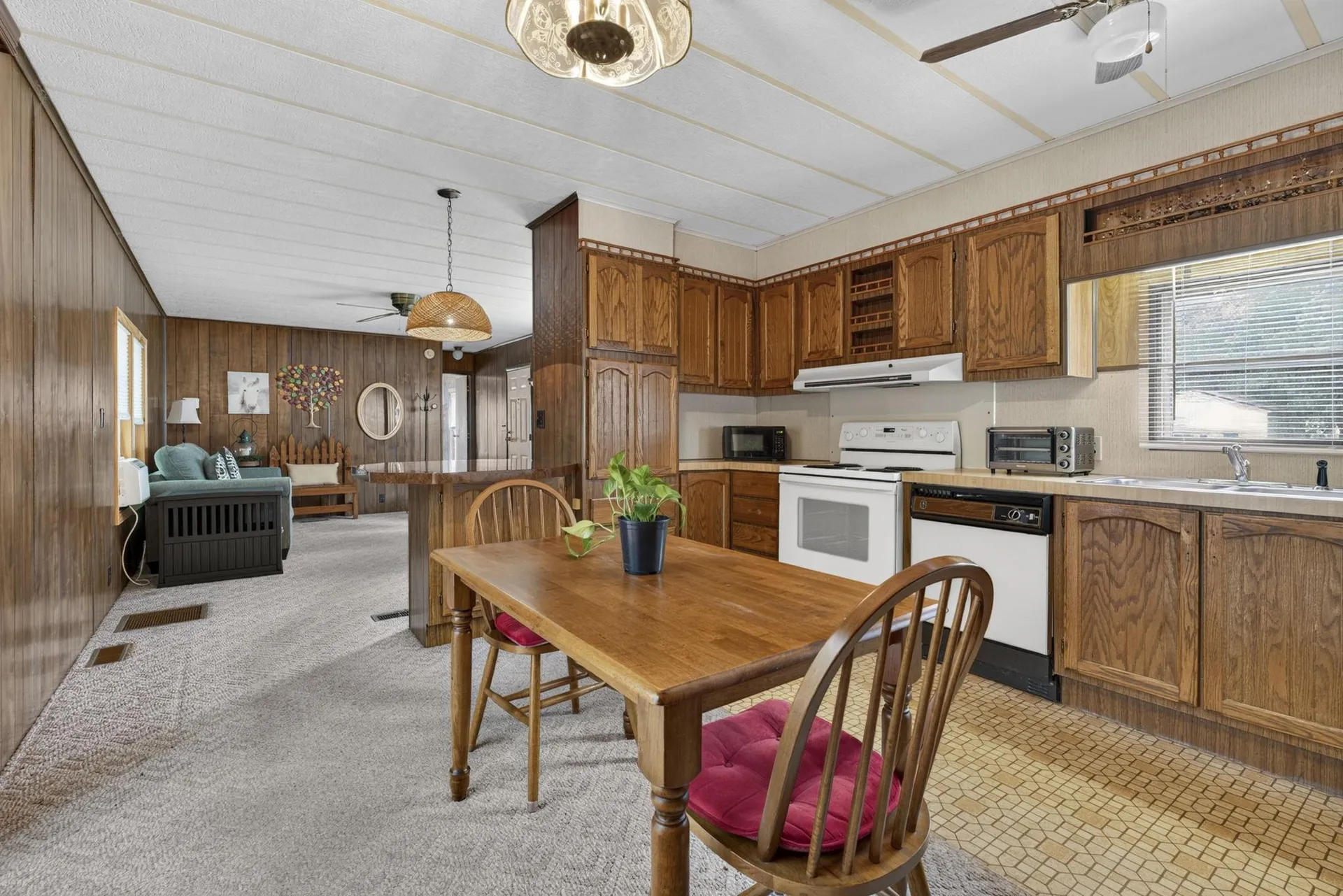 19 Village Drive Raymond NH 03077