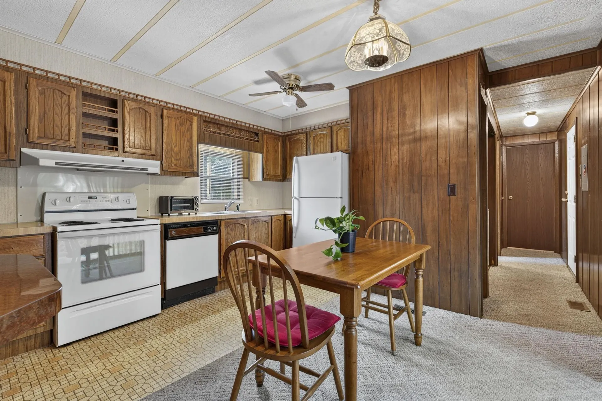 19 Village Drive Raymond NH 03077