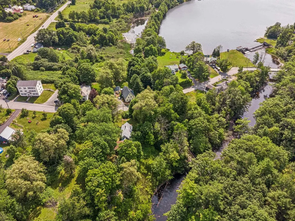 15 Payne Road Lebanon NH 03766