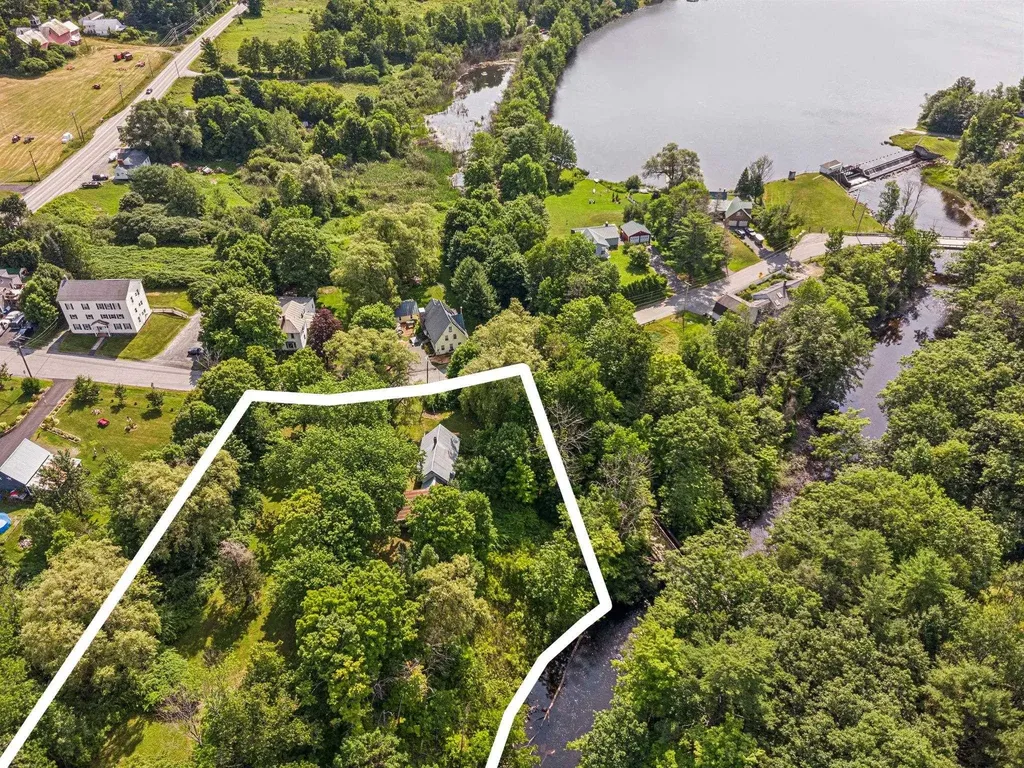15 Payne Road Lebanon NH 03766