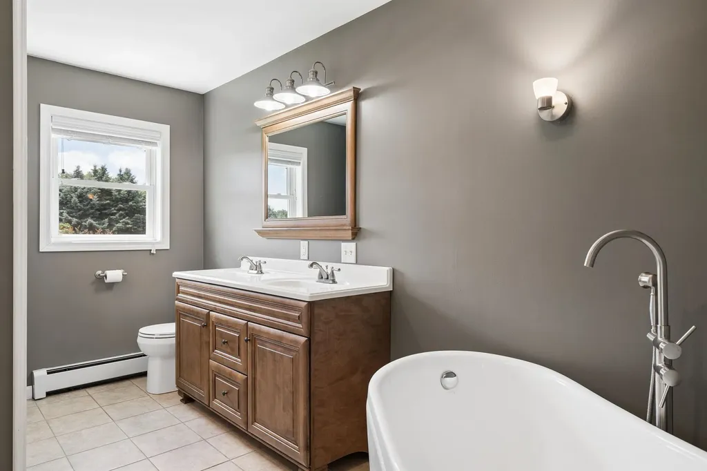 105 Westerly Views Road Isle La Motte VT 05463