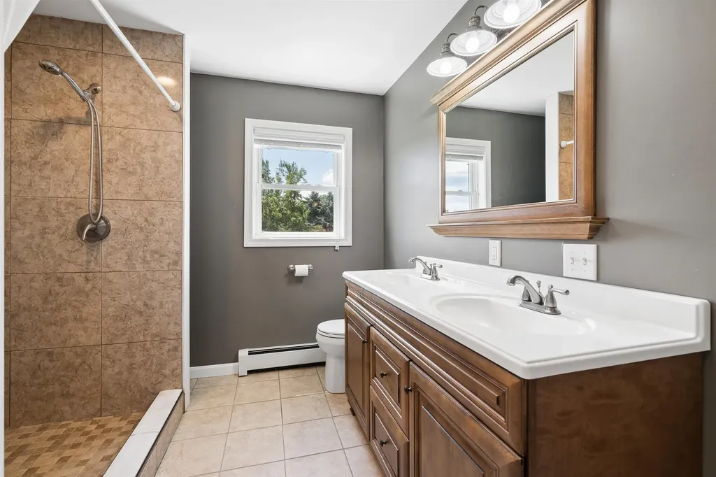 105 Westerly Views Road Isle La Motte VT 05463