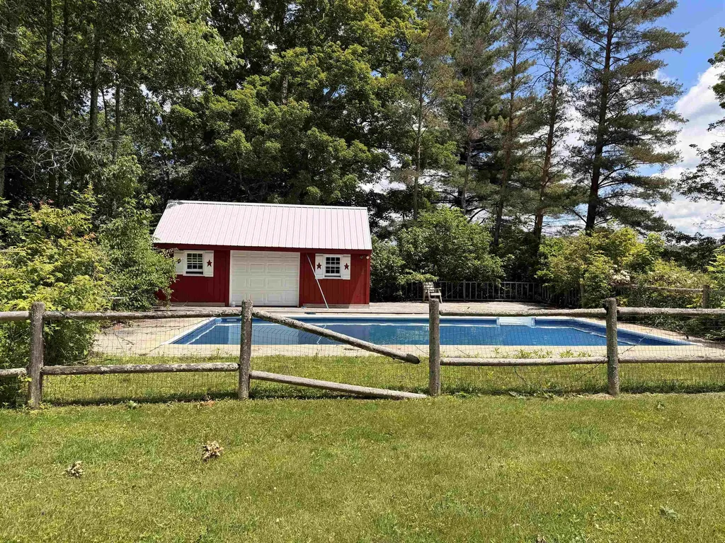 57 Castle Hill Road Wilmington VT 05363
